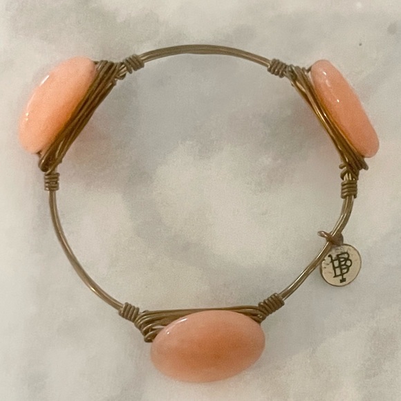Bourbon‎ & Boweties Bangle - Picture 2 of 5